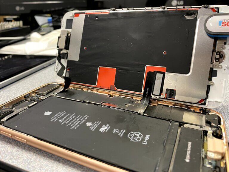 iphone opened up for repair battery and screen replacement 1
